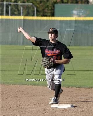 Thumbnail 1 in California vs. De La Salle (Sec. Playoff) photogallery.