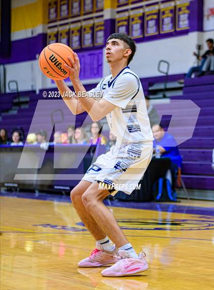 Thumbnail 1 in Pueblo vs. Dysart (Fear The Hop Tournament) photogallery.
