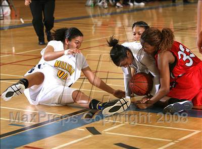 Thumbnail 1 in Miller vs Millikan (CIF SS Playoffs) photogallery.