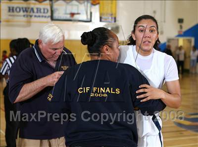 Thumbnail 1 in Miller vs Millikan (CIF SS Playoffs) photogallery.