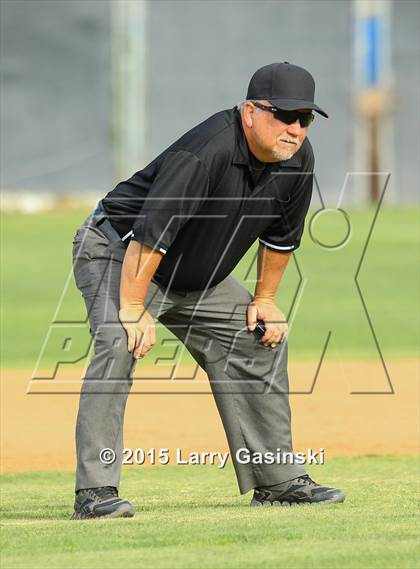 Thumbnail 1 in Saugus @ Canyon photogallery.