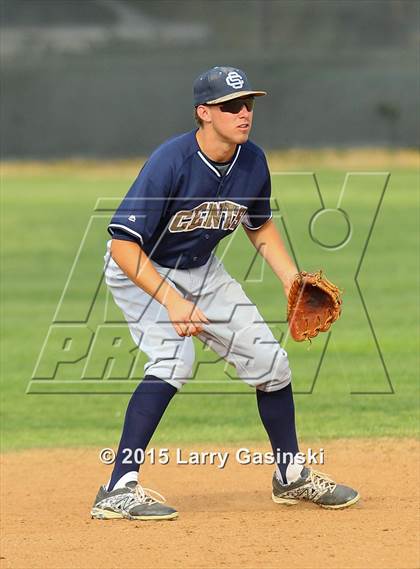 Thumbnail 2 in Saugus @ Canyon photogallery.