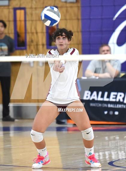 Thumbnail 3 in Clovis West vs. Lakeside (Durango Fall Classic) photogallery.