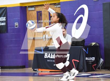 Thumbnail 3 in Clovis West vs. Lakeside (Durango Fall Classic) photogallery.