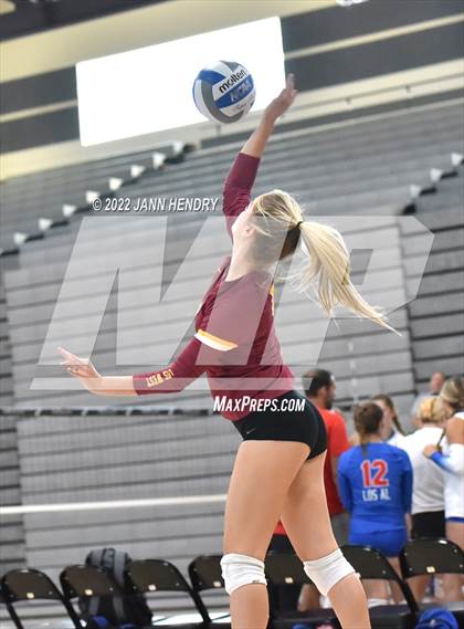 Thumbnail 2 in Clovis West vs. Lakeside (Durango Fall Classic) photogallery.