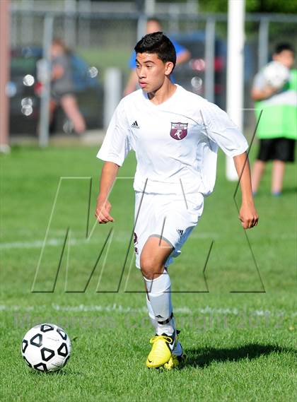 Thumbnail 3 in Hand @ North Haven photogallery.