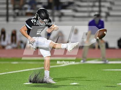 Thumbnail 3 in Cedar Park @ Vandegrift Black photogallery.