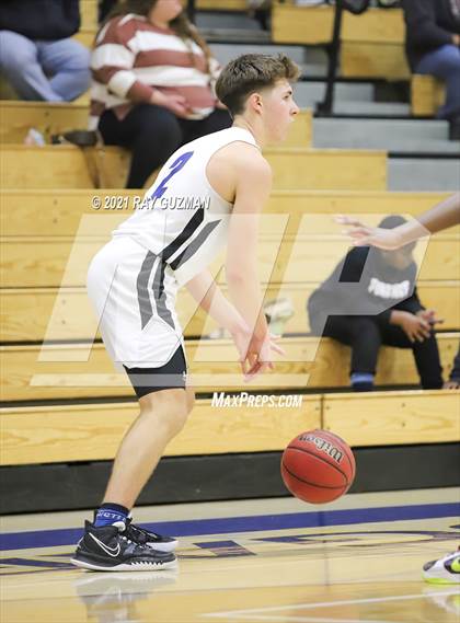 Thumbnail 3 in Lemoore vs Rocklin (Clovis Elks Holiday Tournament) photogallery.