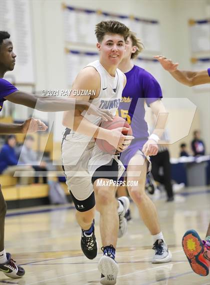 Thumbnail 2 in Lemoore vs Rocklin (Clovis Elks Holiday Tournament) photogallery.