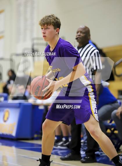 Thumbnail 1 in Lemoore vs Rocklin (Clovis Elks Holiday Tournament) photogallery.