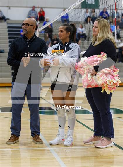 Thumbnail 2 in Millard North @ Millard West photogallery.