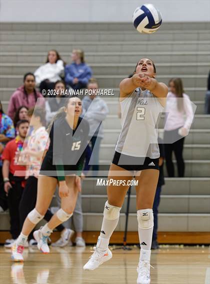 Thumbnail 2 in Millard North @ Millard West photogallery.