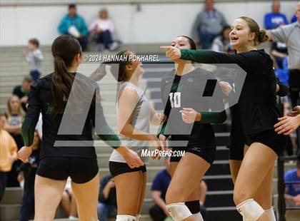 Thumbnail 3 in Millard North @ Millard West photogallery.