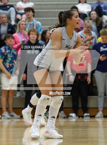 Thumbnail 2 in Millard North @ Millard West photogallery.