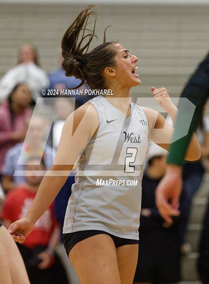 Thumbnail 2 in Millard North @ Millard West photogallery.
