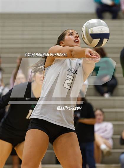 Thumbnail 2 in Millard North @ Millard West photogallery.