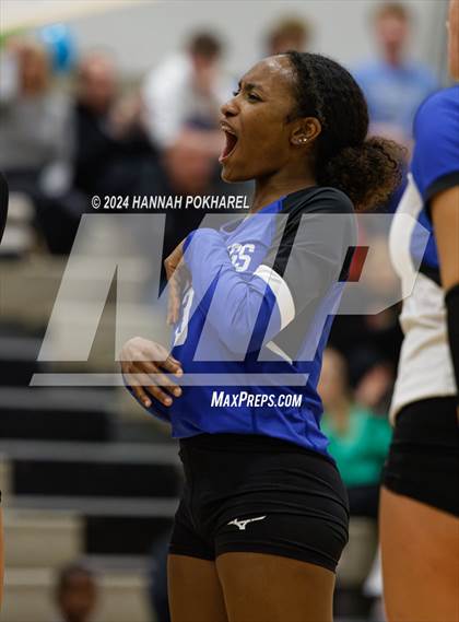 Thumbnail 1 in Millard North @ Millard West photogallery.