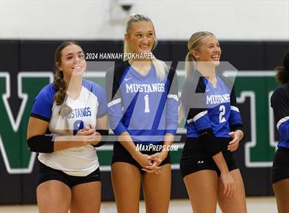 Thumbnail 2 in Millard North @ Millard West photogallery.