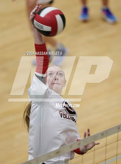 Thumbnail 3 in Sonoraville vs. Pickens photogallery.