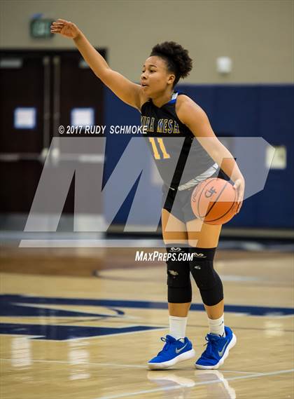 Thumbnail 1 in Del Norte vs. Mira Mesa (Knights of the Roundball Classic) photogallery.