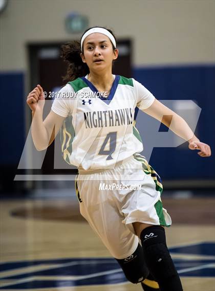 Thumbnail 3 in Del Norte vs. Mira Mesa (Knights of the Roundball Classic) photogallery.