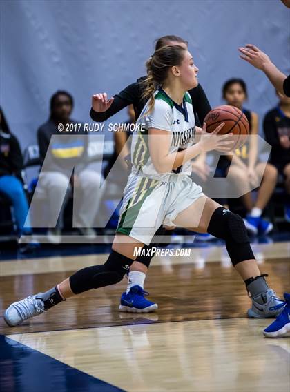 Thumbnail 1 in Del Norte vs. Mira Mesa (Knights of the Roundball Classic) photogallery.