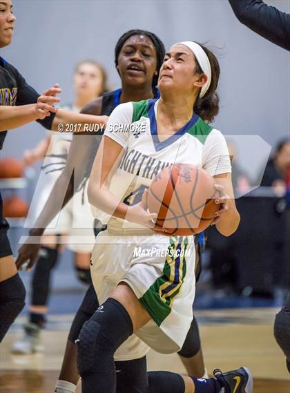 Thumbnail 3 in Del Norte vs. Mira Mesa (Knights of the Roundball Classic) photogallery.