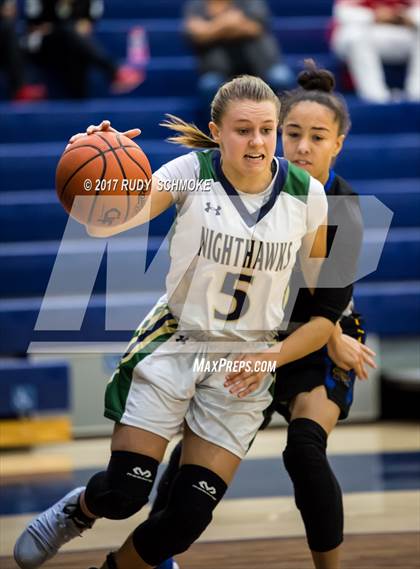 Thumbnail 3 in Del Norte vs. Mira Mesa (Knights of the Roundball Classic) photogallery.