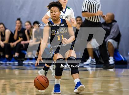 Thumbnail 1 in Del Norte vs. Mira Mesa (Knights of the Roundball Classic) photogallery.