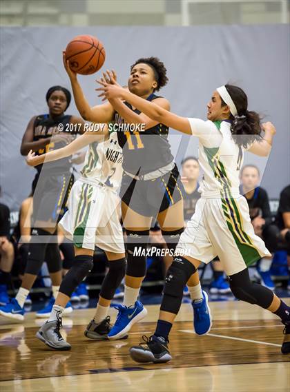 Thumbnail 1 in Del Norte vs. Mira Mesa (Knights of the Roundball Classic) photogallery.
