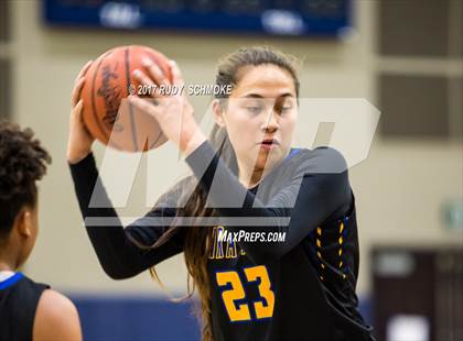 Thumbnail 3 in Del Norte vs. Mira Mesa (Knights of the Roundball Classic) photogallery.