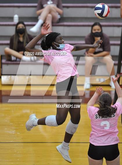 Thumbnail 1 in St. Agnes Academy @ Pearland photogallery.