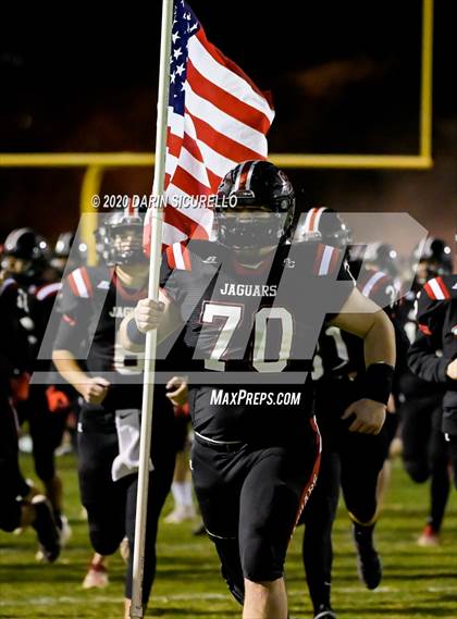 Thumbnail 3 in Highland vs Boulder Creek (AIA 6A Semifinal) photogallery.
