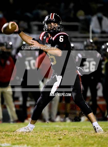 Thumbnail 2 in Highland vs Boulder Creek (AIA 6A Semifinal) photogallery.