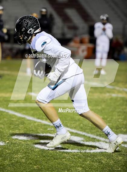 Thumbnail 2 in Highland vs Boulder Creek (AIA 6A Semifinal) photogallery.