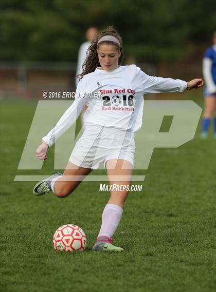 Thumbnail 3 in North Attleborough vs. Attleboro photogallery.