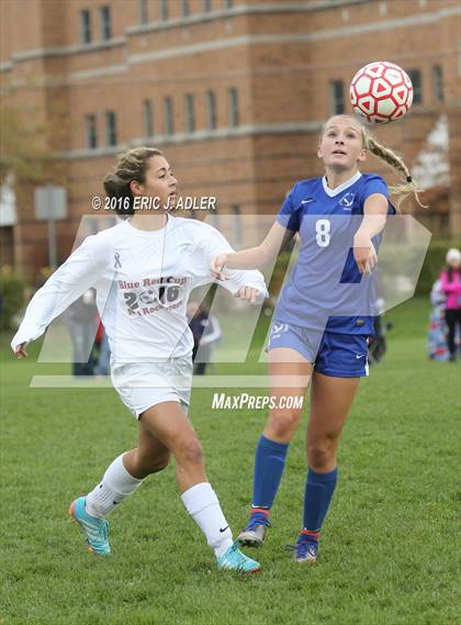 Thumbnail 2 in North Attleborough vs. Attleboro photogallery.