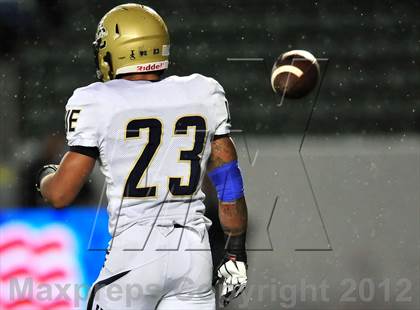 Thumbnail 3 in Central Catholic vs. Santa Fe Christian (CIF State D4 Final) photogallery.