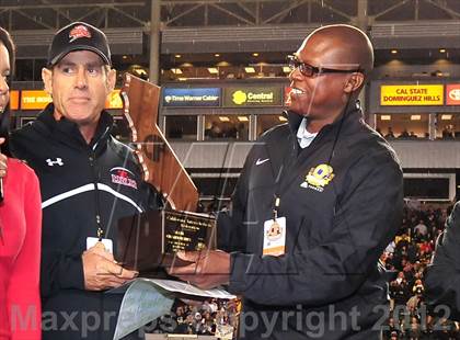 Thumbnail 2 in Central Catholic vs. Santa Fe Christian (CIF State D4 Final) photogallery.
