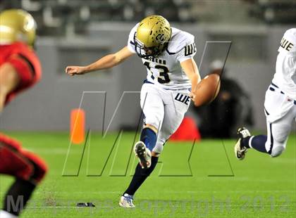 Thumbnail 3 in Central Catholic vs. Santa Fe Christian (CIF State D4 Final) photogallery.