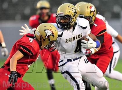 Thumbnail 1 in Central Catholic vs. Santa Fe Christian (CIF State D4 Final) photogallery.