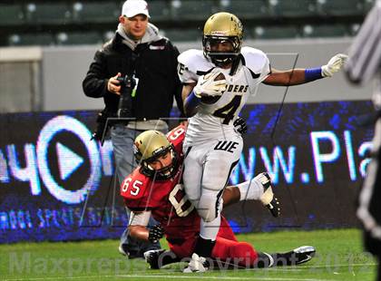 Thumbnail 3 in Central Catholic vs. Santa Fe Christian (CIF State D4 Final) photogallery.