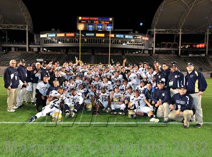 Thumbnail 3 in Central Catholic vs. Santa Fe Christian (CIF State D4 Final) photogallery.