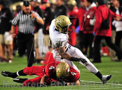 Thumbnail 1 in Central Catholic vs. Santa Fe Christian (CIF State D4 Final) photogallery.