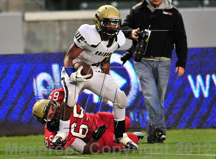 Thumbnail 3 in Central Catholic vs. Santa Fe Christian (CIF State D4 Final) photogallery.