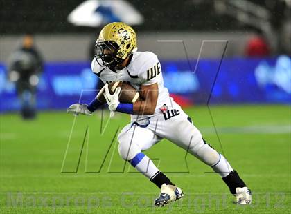 Thumbnail 3 in Central Catholic vs. Santa Fe Christian (CIF State D4 Final) photogallery.