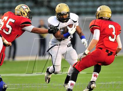 Thumbnail 1 in Central Catholic vs. Santa Fe Christian (CIF State D4 Final) photogallery.