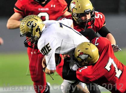 Thumbnail 2 in Central Catholic vs. Santa Fe Christian (CIF State D4 Final) photogallery.