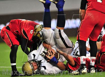 Thumbnail 3 in Central Catholic vs. Santa Fe Christian (CIF State D4 Final) photogallery.