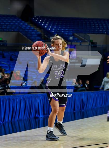 Thumbnail 1 in Sylvan Hills vs. Mt. St. Mary Academy photogallery.